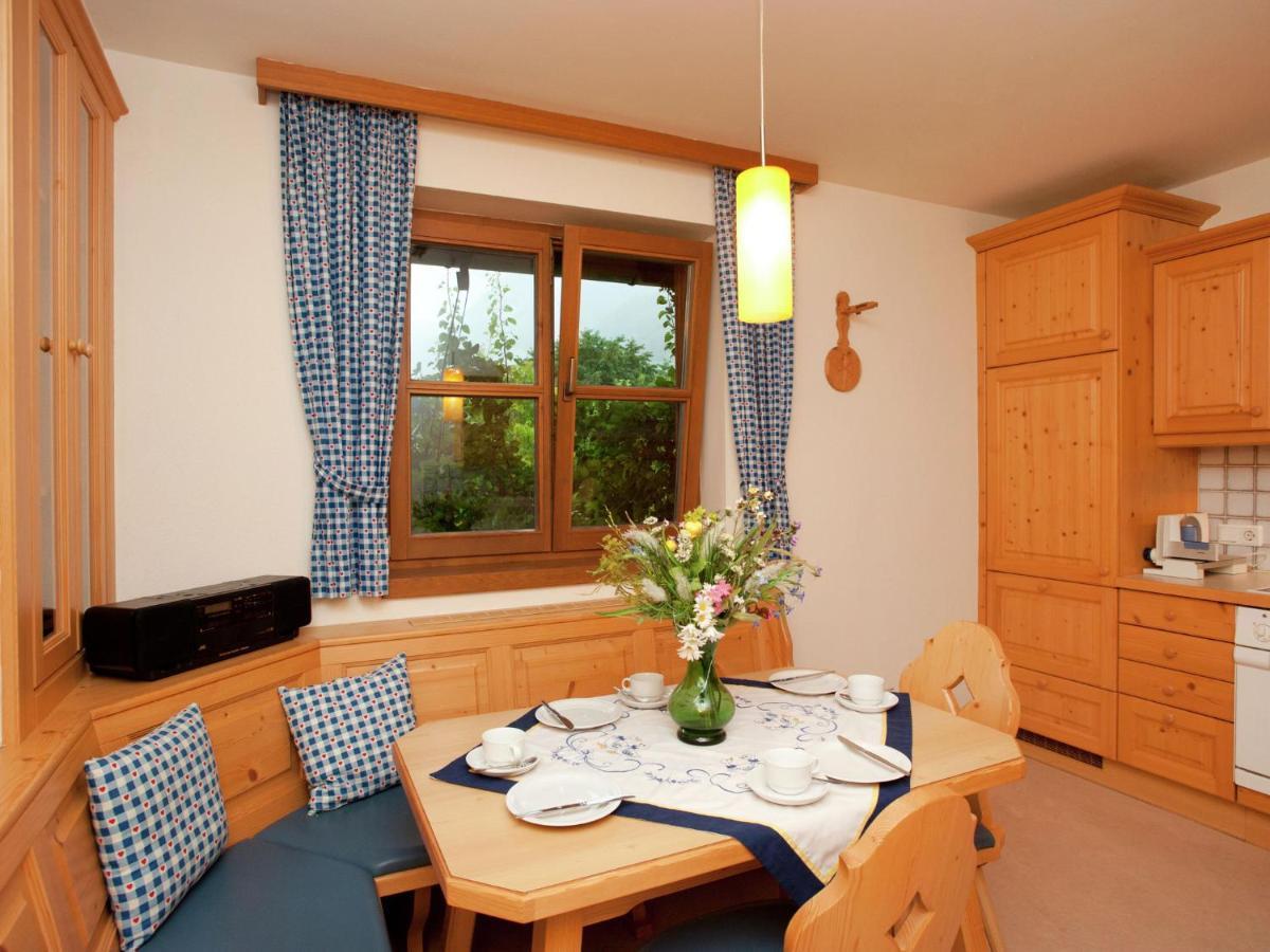 Cozy Apartment With Balcony In Mittersill Esterno foto