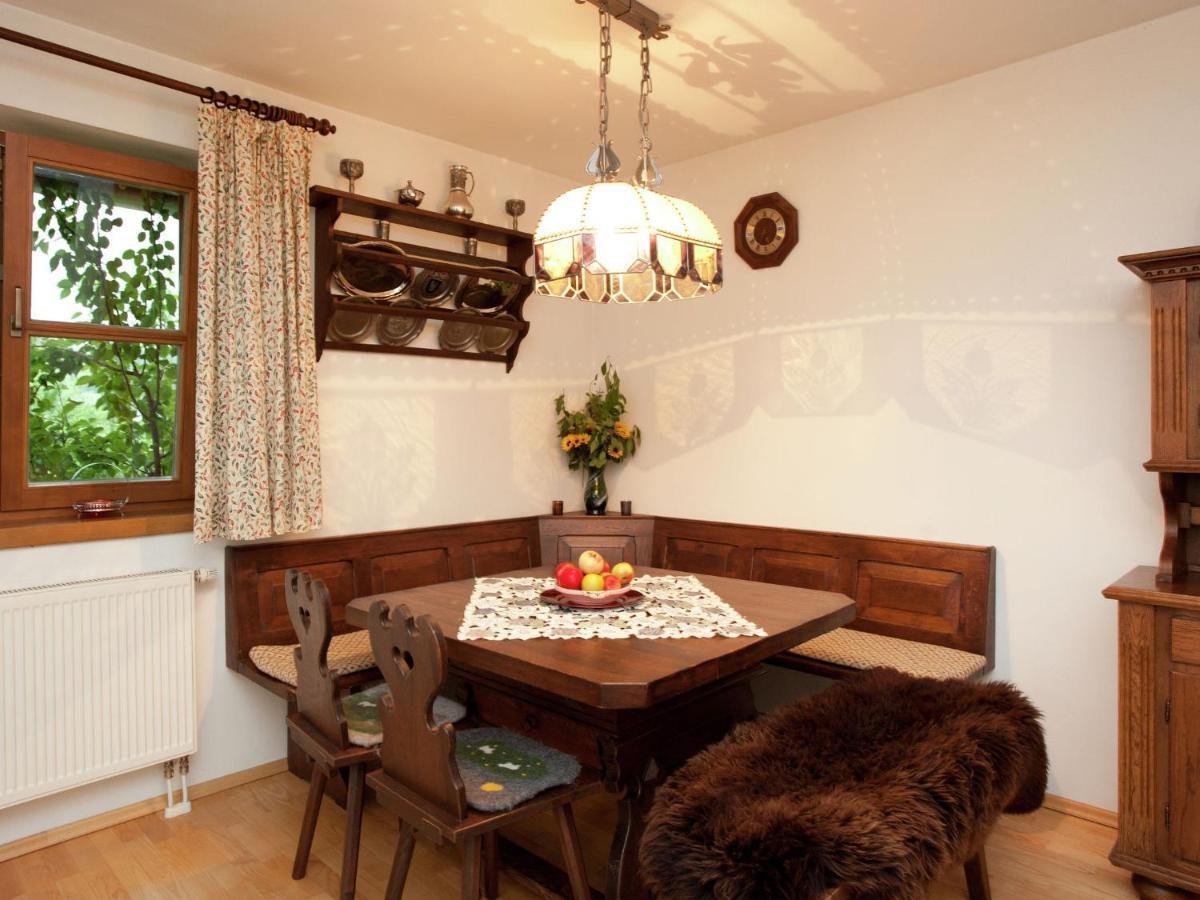 Cozy Apartment With Balcony In Mittersill Esterno foto