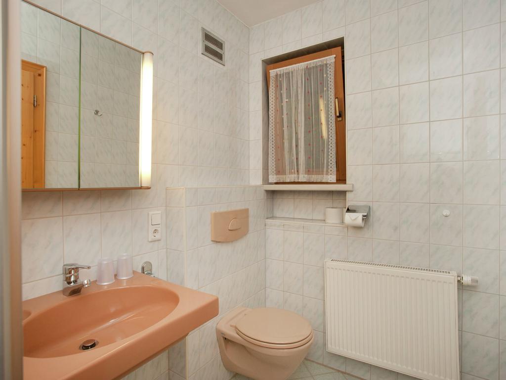Cozy Apartment With Balcony In Mittersill Esterno foto